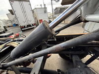 日野レンジャーパッカー車（塵芥車）中型（4t）[写真19]