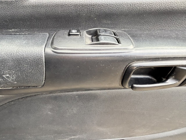 日野レンジャーパッカー車（塵芥車）中型（4t）[写真30]