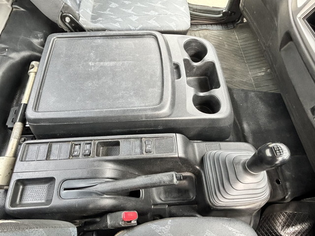 日野レンジャーパッカー車（塵芥車）中型（4t）[写真35]