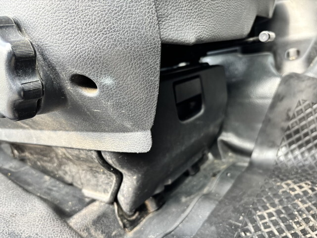 日野レンジャーパッカー車（塵芥車）中型（4t）[写真36]