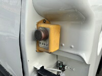 日野レンジャーパッカー車（塵芥車）中型（4t）[写真10]