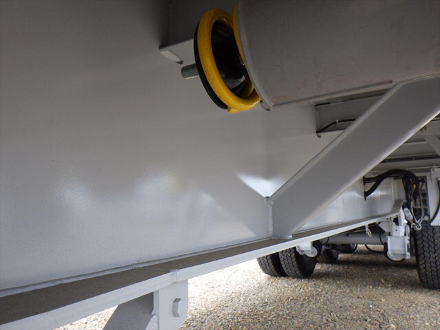 その他のメーカーその他の車種ウイングトレーラー大型（10t）[写真18]