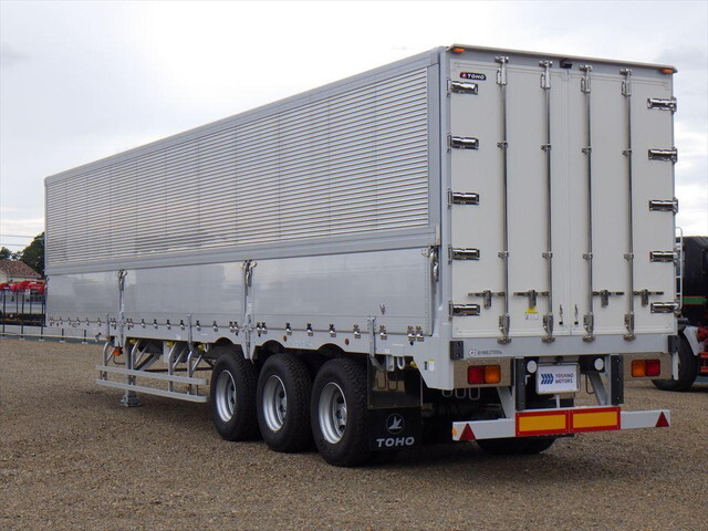 その他のメーカーその他の車種ウイングトレーラー大型（10t）[写真02]