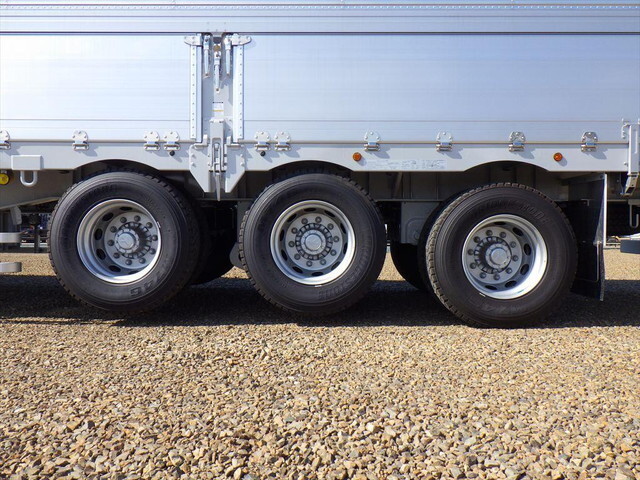 その他のメーカーその他の車種ウイングトレーラー大型（10t）[写真23]