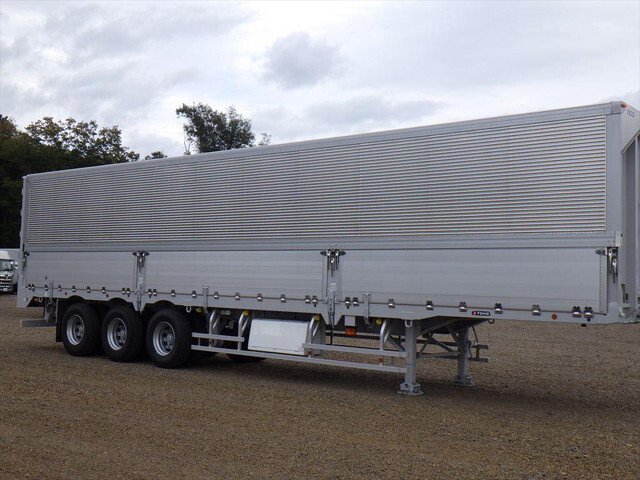 その他のメーカーその他の車種ウイングトレーラー大型（10t）[写真05]