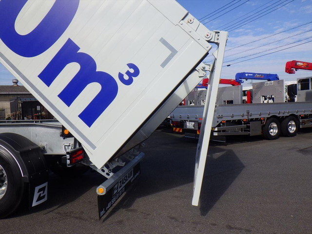 その他のメーカーその他の車種土砂ダンプトレーラー大型（10t）[写真10]