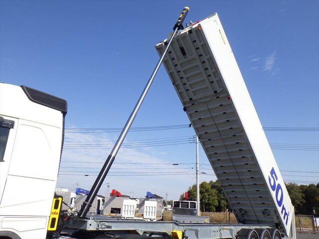 その他のメーカーその他の車種土砂ダンプトレーラー大型（10t）[写真11]