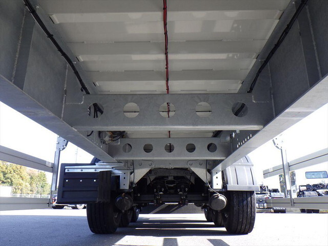 その他のメーカーその他の車種土砂ダンプトレーラー大型（10t）[写真19]