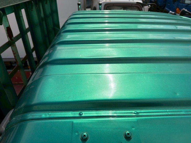 三菱ふそうファイター平ボディ増トン（6t・8t）[写真13]