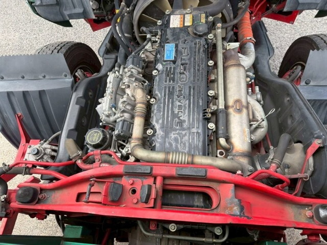 三菱ふそうファイター平ボディ増トン（6t・8t）[写真16]