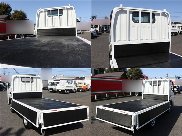 三菱ふそうキャンター平ボディ小型（2t・3t）[写真05]