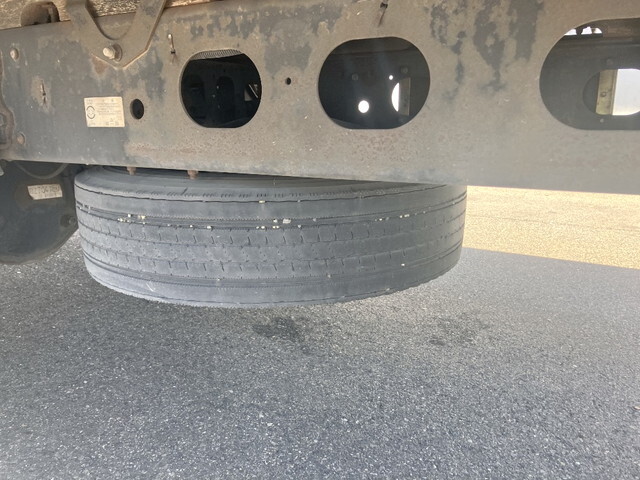 いすゞフォワードクレーン4段中型（4t）[写真23]