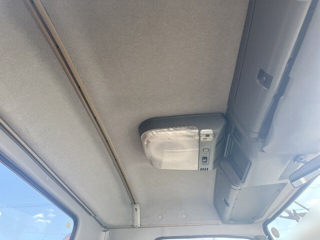 いすゞフォワードクレーン4段中型（4t）[写真32]