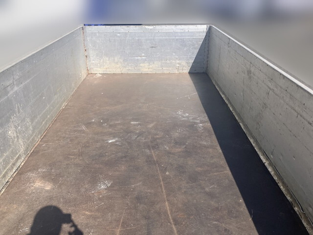 いすゞフォワードクレーン4段中型（4t）[写真09]