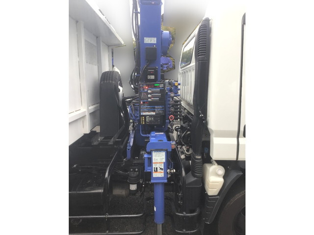 三菱ふそうキャンターダンプ・クレーン付小型（2t・3t）[写真13]