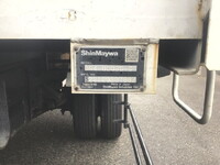 三菱ふそうキャンターダンプ・クレーン付小型（2t・3t）[写真17]