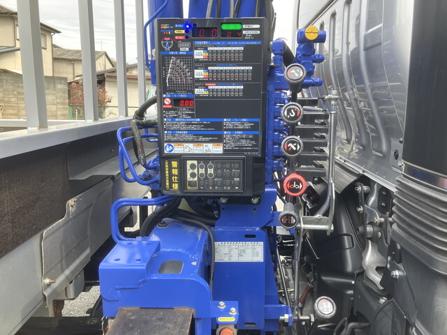 日野デュトロセルフクレーン4段小型（2t・3t）[写真19]