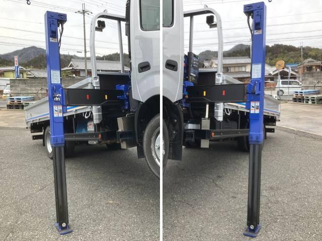 日野デュトロセルフクレーン4段小型（2t・3t）[写真20]