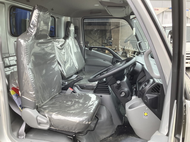 日野デュトロセルフクレーン4段小型（2t・3t）[写真34]