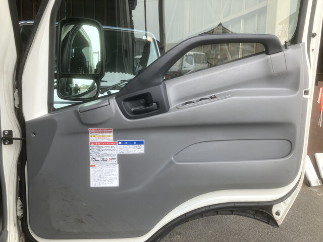 日野デュトロクレーン4段小型（2t・3t）[写真31]