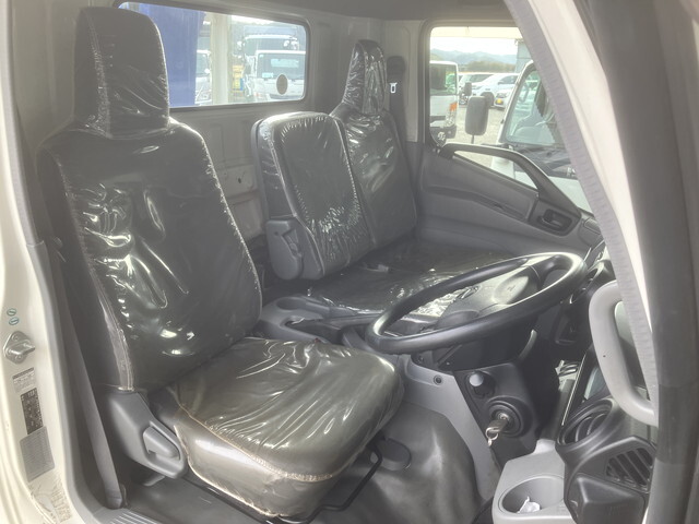 日野デュトロクレーン4段小型（2t・3t）[写真34]