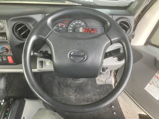 日野デュトロクレーン4段小型（2t・3t）[写真38]