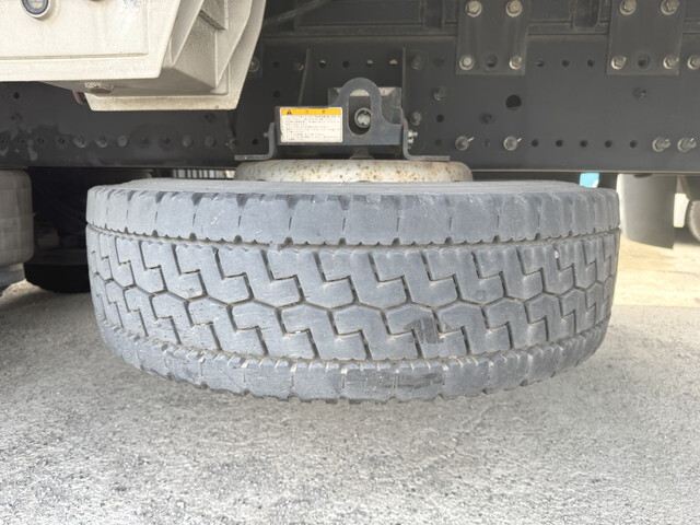 日野プロフィアアルミウイング大型（10t）[写真17]