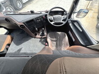 日野プロフィアアルミウイング大型（10t）[写真21]