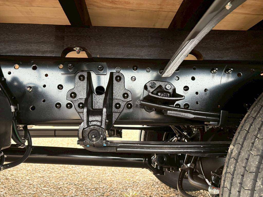 三菱ふそうファイター平ボディ中型（4t）[写真11]