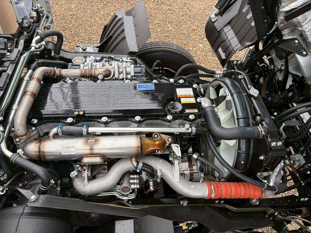 三菱ふそうファイター平ボディ中型（4t）[写真15]