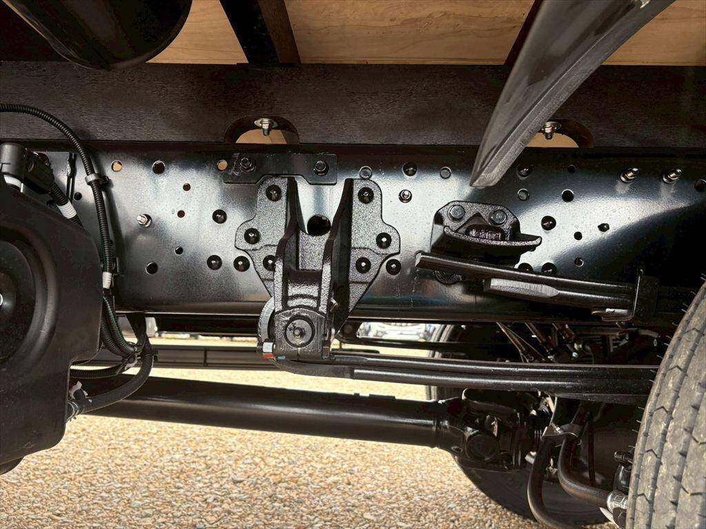 三菱ふそうファイター平ボディ中型（4t）[写真12]