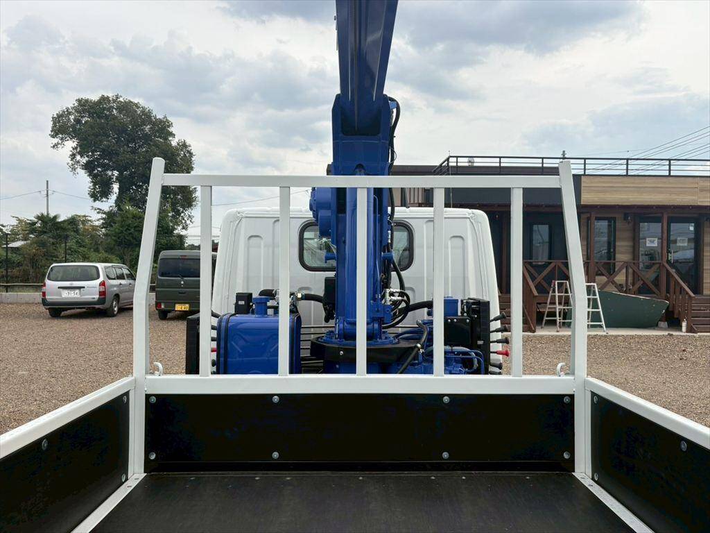 三菱ふそうキャンタークレーン4段小型（2t・3t）[写真06]