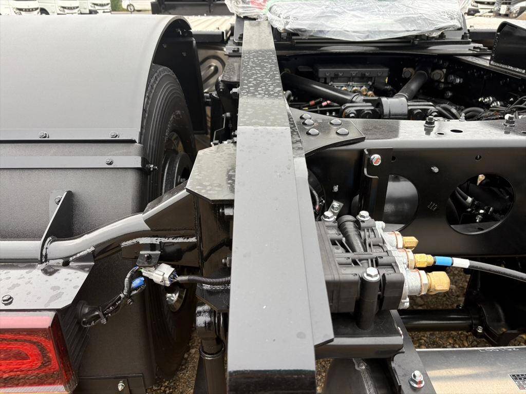 三菱ふそうスーパーグレートトレーラーヘッド（トラクターヘッド）大型（10t）[写真11]