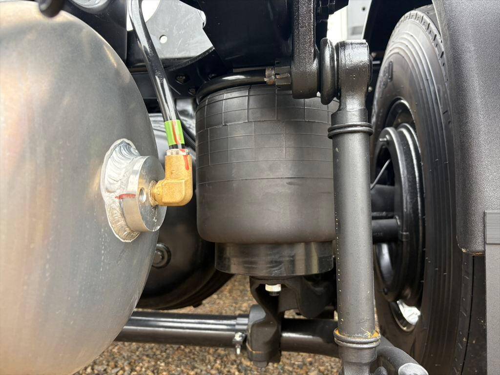 三菱ふそうスーパーグレートトレーラーヘッド（トラクターヘッド）大型（10t）[写真14]