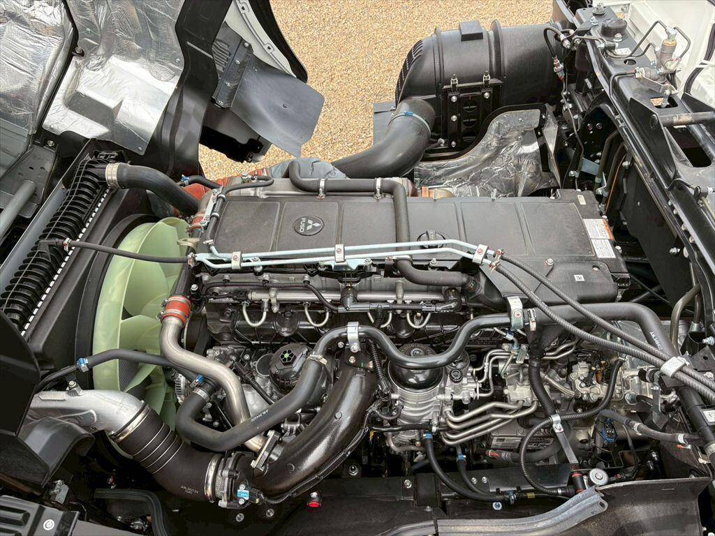 三菱ふそうスーパーグレートダンプ大型（10t）[写真17]