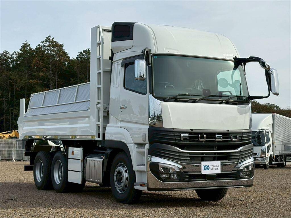 三菱ふそうスーパーグレートダンプ大型（10t）[写真02]