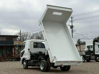 三菱ふそうファイターダンプ中型（4t）[写真11]
