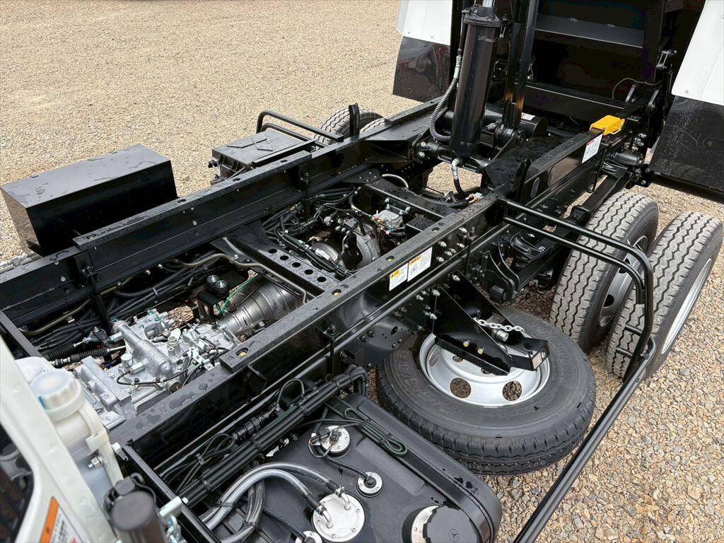 三菱ふそうファイターダンプ中型（4t）[写真13]