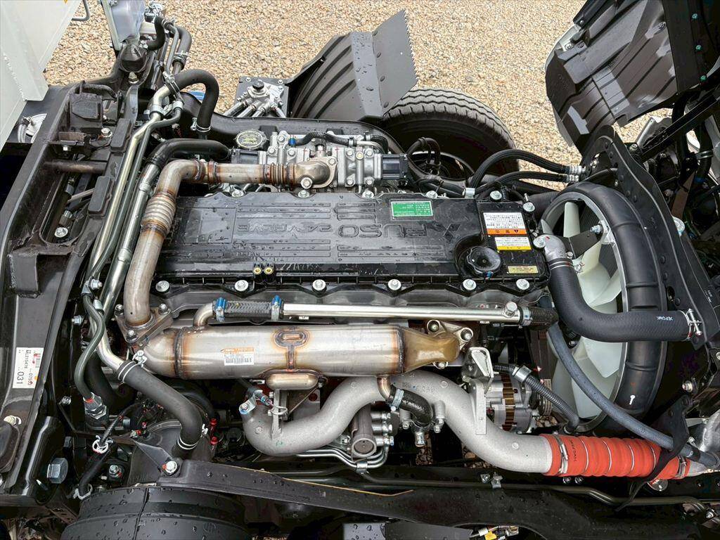 三菱ふそうファイターダンプ中型（4t）[写真18]