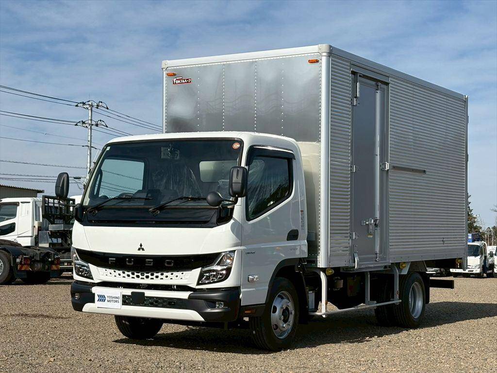 三菱ふそうキャンターアルミバン小型（2t・3t）[写真01]
