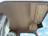 三菱ふそうキャンターアルミバン小型（2t・3t）[写真23]