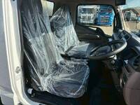 三菱ふそうキャンターアルミバン小型（2t・3t）[写真20]