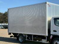 三菱ふそうキャンターアルミバン小型（2t・3t）[写真06]