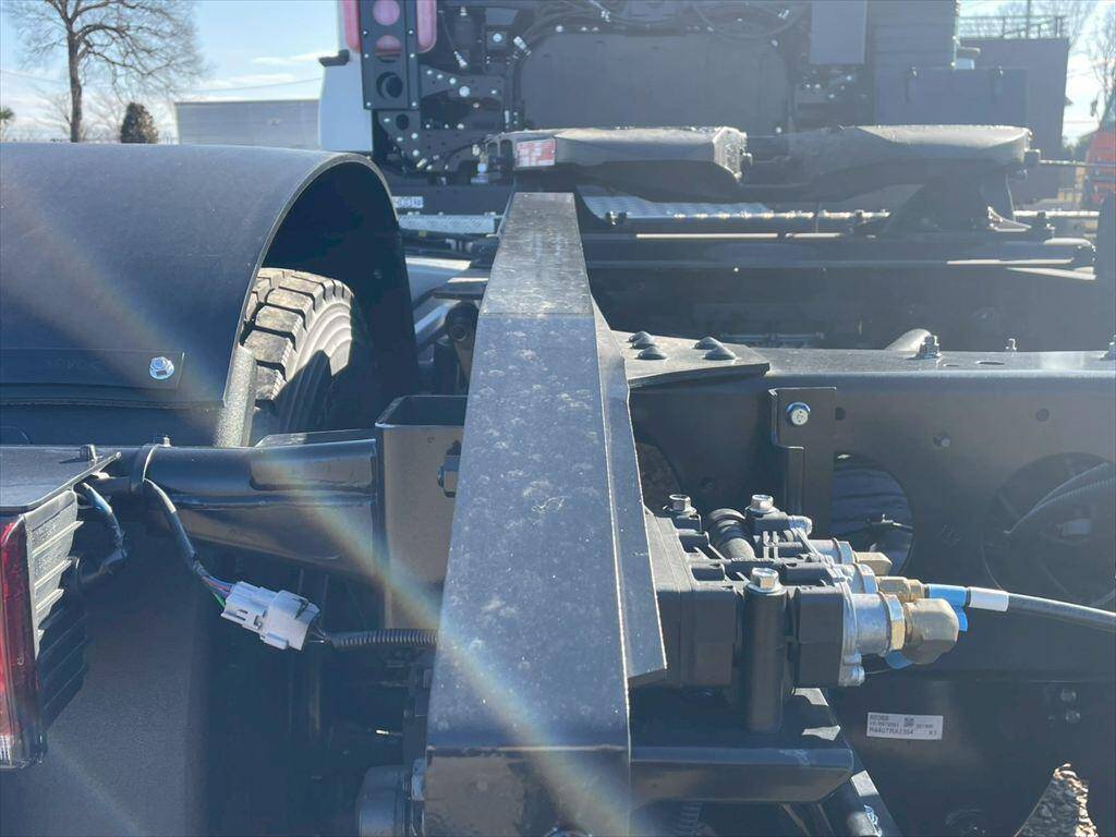 三菱ふそうスーパーグレートトレーラーヘッド（トラクターヘッド）大型（10t）[写真10]