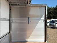 三菱ふそうファイターアルミウイング中型（4t）[写真12]