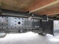 三菱ふそうキャンター平ボディ小型（2t・3t）[写真11]