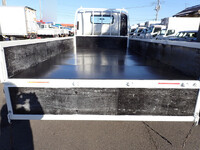 いすゞエルフ平ボディ小型（2t・3t）[写真11]