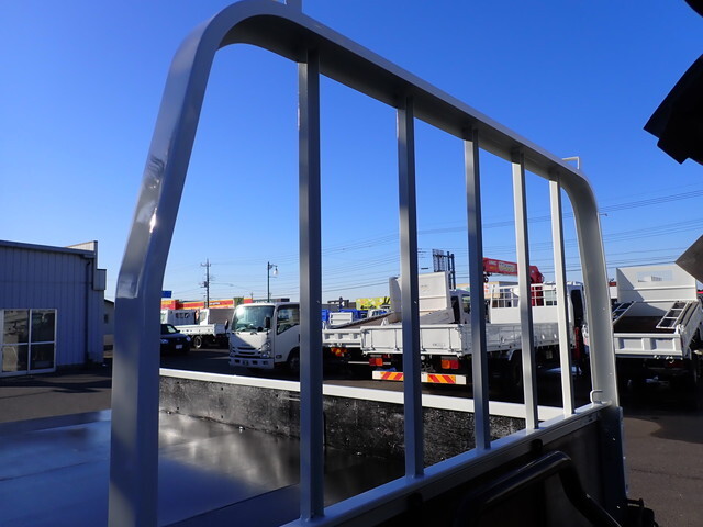 いすゞエルフ平ボディ小型（2t・3t）[写真14]