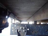 いすゞエルフ平ボディ小型（2t・3t）[写真23]