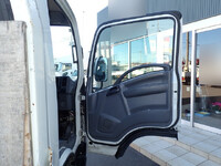 いすゞエルフ平ボディ小型（2t・3t）[写真27]